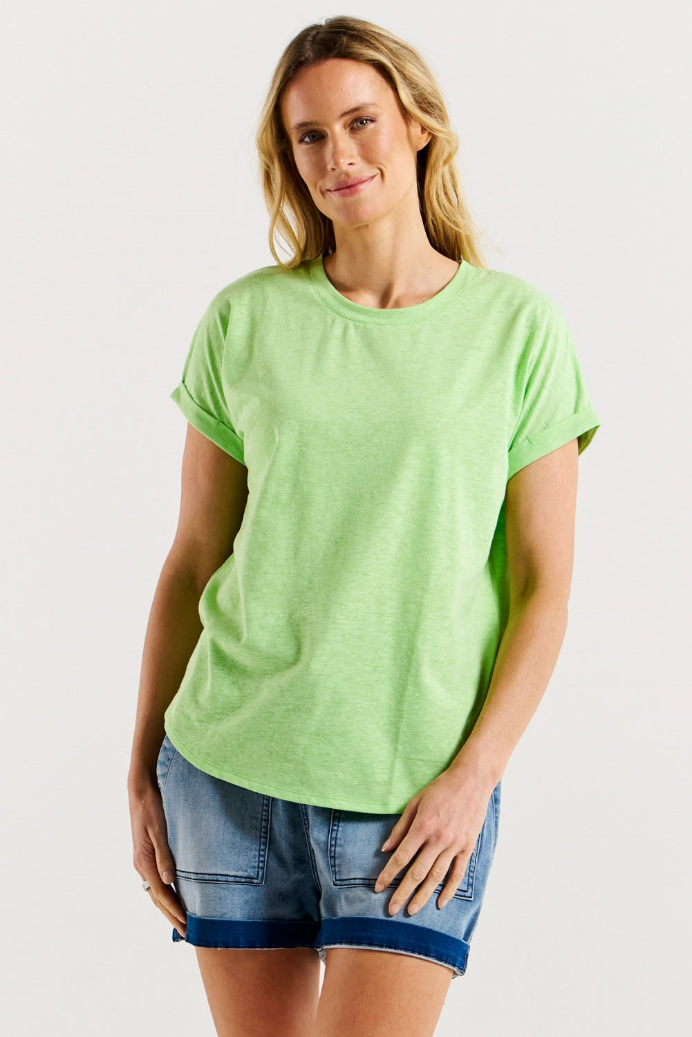 HAILEY TEE FLURO GREEN