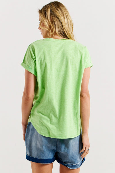 HAILEY TEE FLURO GREEN