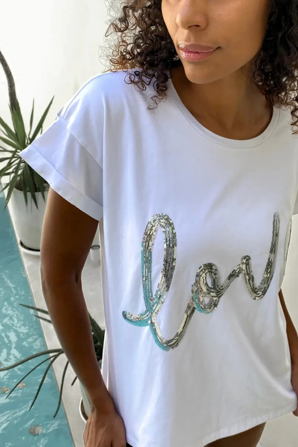 LOVE TEE WHITE & SILVER