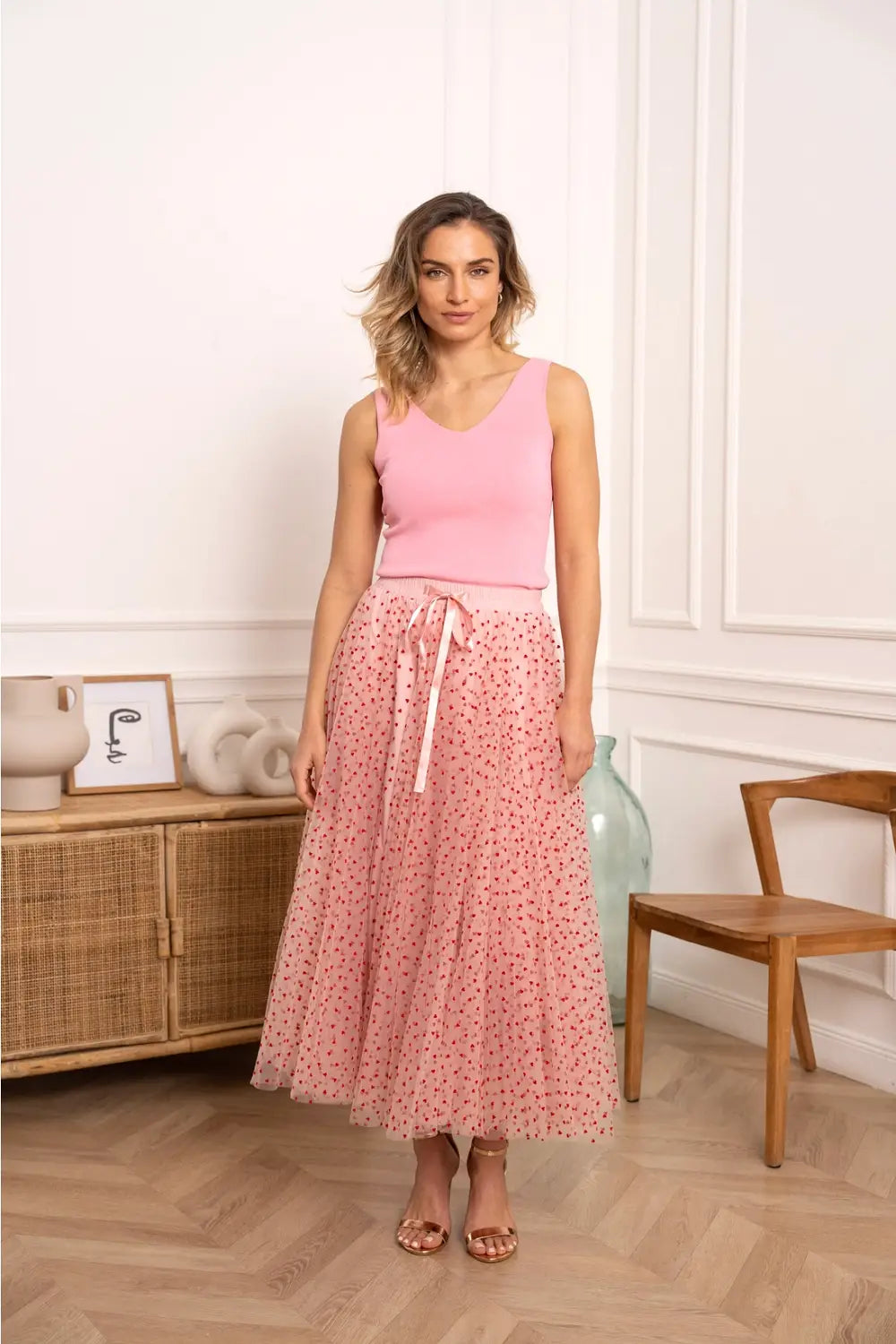 ONE MILLION KISSES TULLE SKIRT