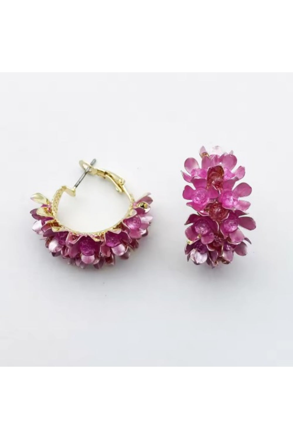 PRETTY PETAL EARRINGS PINK