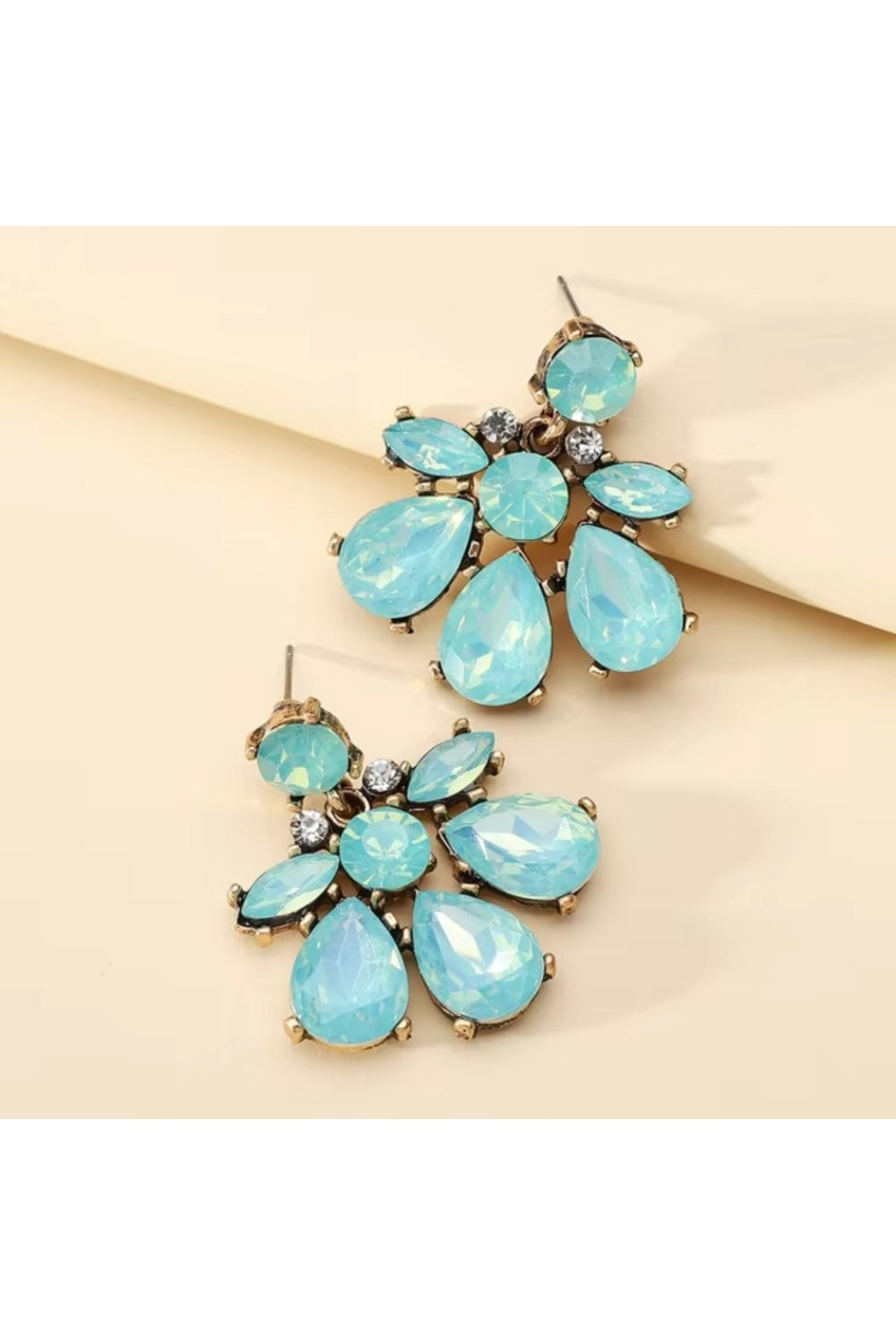 SADIE EARRINGS MINTY